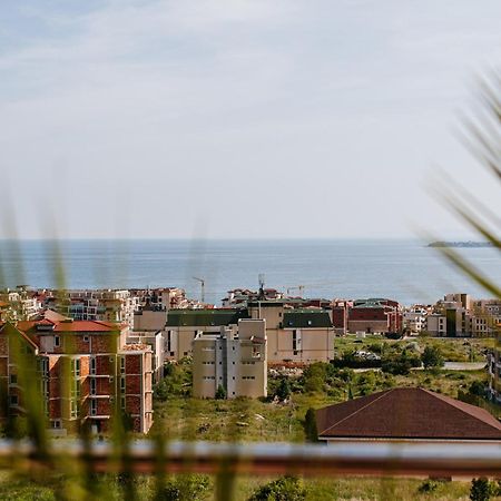 Red Iguana Hotel Sveti Vlas Exterior foto