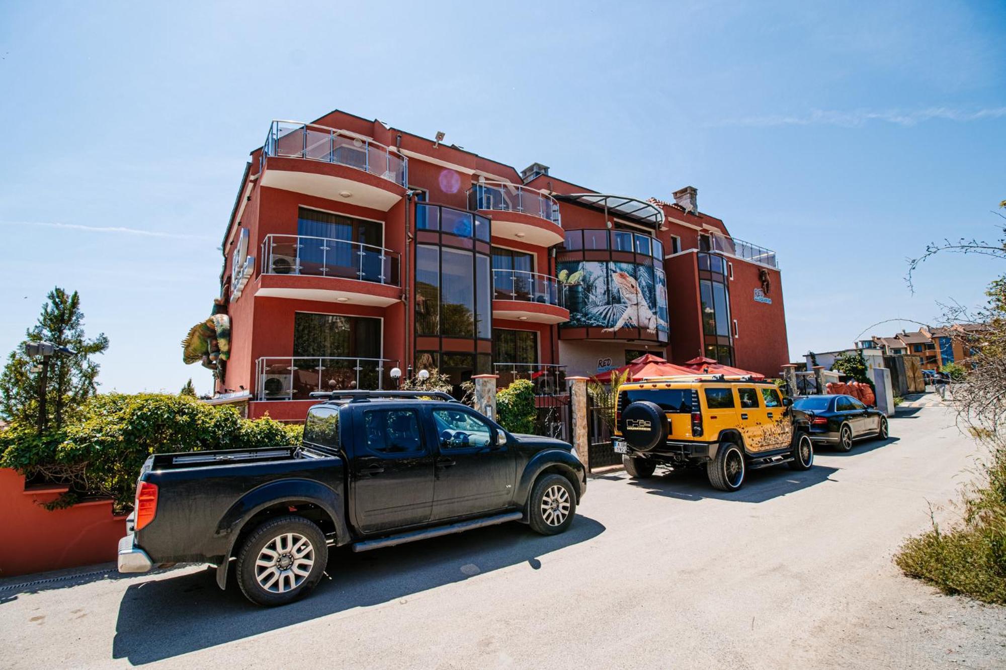 Red Iguana Hotel Sveti Vlas Exterior foto