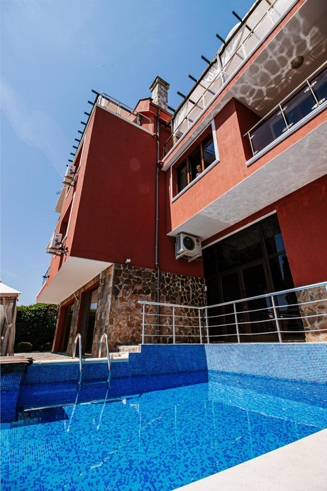 Red Iguana Hotel Sveti Vlas Exterior foto