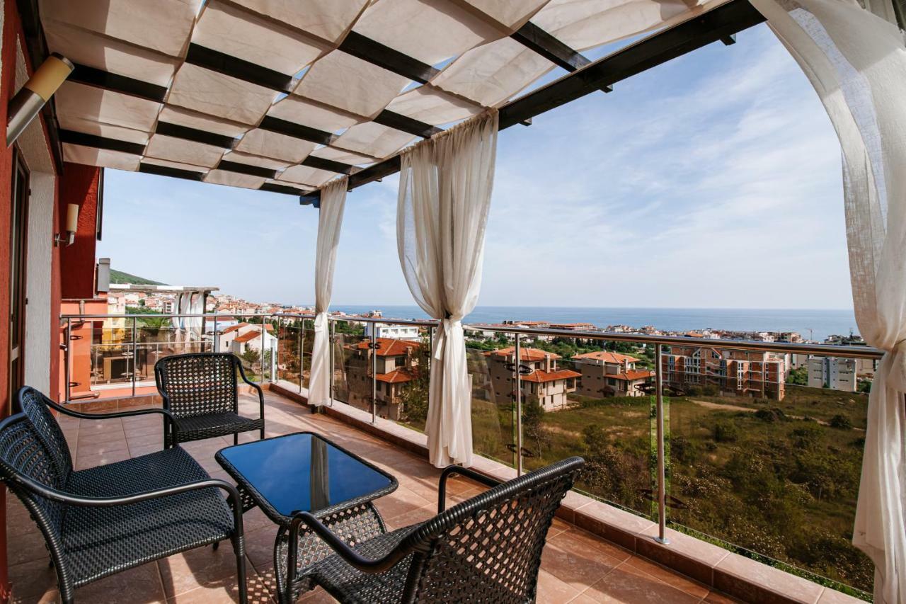 Red Iguana Hotel Sveti Vlas Exterior foto